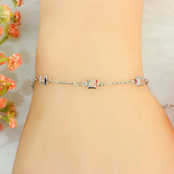 "New Beautiful Design Bracelet for Women/Girls, Gift, B532 - Picture 8 of 10